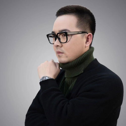 设计师范跃军